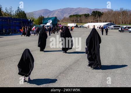 Grand rassemblement coranique au stade Azadi TÉHÉRAN, le stade Azadi a accueilli une cérémonie coranique spéciale mardi soir à l'occasion de l'anniversaire de naissance de l'Imam Hassan AS, le deuxième Imam des musulmans chiites. Copyright : xMohsen Rezaeix  MG 1666 Banque D'Images