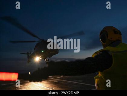 Séoul, CORÉE DU SUD. 26 mars 2024. 27 mars 2024-Séoul, Corée du Sud-ROK deuxième flotte de la marine menant un exercice de tir réel antinavier dans la mer de l'est le 27 mars 2024. L'exercice a également été effectué en mer du Sud et en mer de l'Ouest le même jour. (Crédit image : © Ministère de la Défense via ZUMA Press Wire) USAGE ÉDITORIAL SEULEMENT! Non destiné à UN USAGE commercial ! Banque D'Images