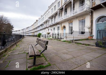 Royal York Crescent, Clifton Bristol. Une rue résidentielle majeure à Clifton, Bristol. Il surplombe une grande partie des quais. Photo : garyroberts Banque D'Images