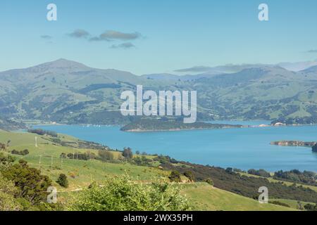 Partie de la pittoresque péninsule de Banks, au sud-est de Christchurch, Nouvelle-Zélande, regardant vers Akaroa. Banque D'Images