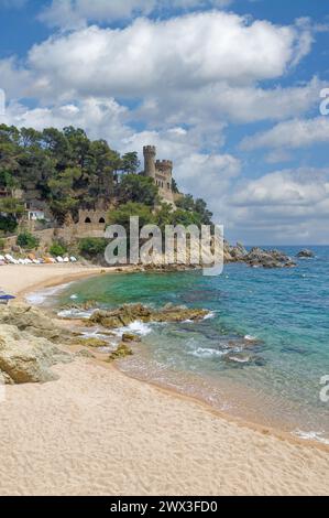 Castel d en Platja à la plage de sa Caleta, Lloret de Mar, Costa Brava, Catalogne, mer méditerranée, Espagne Banque D'Images