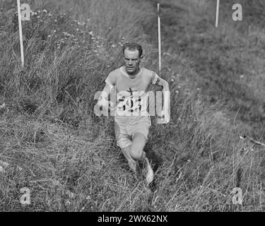 Paavo Nurmi - Jeux Olympiques de Paris - 1924 - épreuve de cross-country Banque D'Images