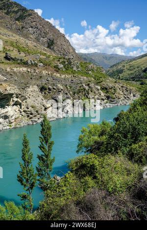 Rivière Karawau près de Roaring Meg, Otago, île du Sud, Nouvelle-Zélande Banque D'Images