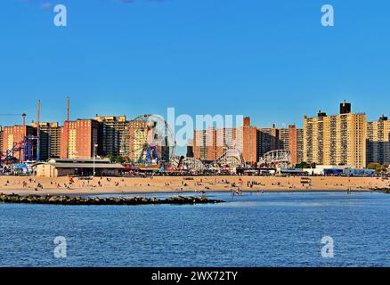 Coney Island Beach à Brooklyn Banque D'Images