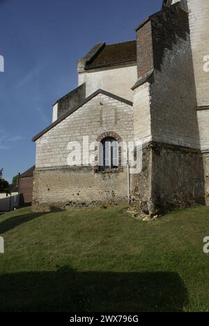 Église Saint-Pierre-aux-liens de Sormery est une église située à Sormery, dans le département français de l'Yonne, en France. Banque D'Images