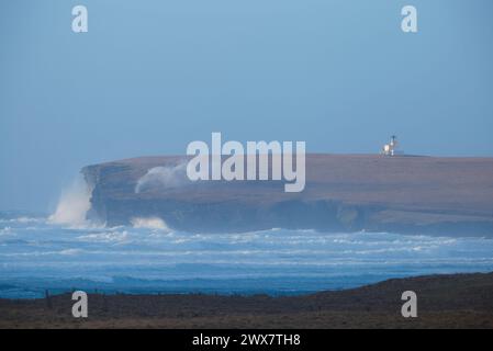 Mer orageuse à Brough of Birsay, Orcades Banque D'Images