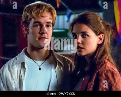 Dawson's Creek TV Series 1998 - 2003 États-Unis année : 1998 / saison 2 création : Kevin Williamson James Van Der beek, Katie Holmes Banque D'Images