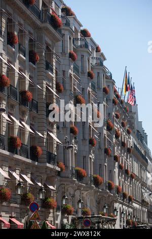 Paris, 8ème arrondissement, rue du Faubourg Saint-Honoré, Hotel Bristol, Banque D'Images