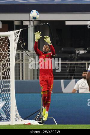 Arlington, États-Unis. 24 mars 2024. 24 mars 2024, Frisco, Texas : le gardien de but Andre Blake #1 de Jamaïque attrape le ballon lors de la 3e place du match de la Ligue des Nations CONCACAF entre la Jamaïque et le Panama au Toyota Stadium. La Jamaïque a gagné 1-0. Le 24 mars 2024, Frisco, Texas. (Photo de Javier Vicencio/Eyepix Group/SIPA USA) crédit : SIPA USA/Alamy Live News Banque D'Images