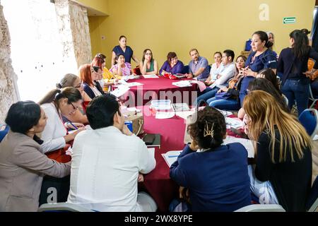 Merida Mexico, Zona Paseo Montejo Centro, Holiday Inn Merida IHG hôtel, intérieur, séminaire médical événement professionnel, ministère de la santé spo Banque D'Images