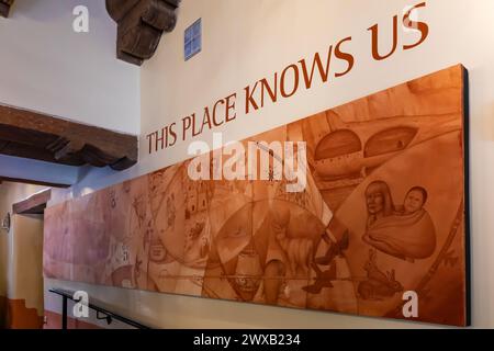 Exposition du Visitor Center sur les ancêtres indiens au Bandelier National Monument, Nouveau-Mexique, États-Unis [pas de publication ; licence éditoriale uniquement] Banque D'Images