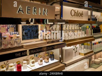 Nordstrom Women's Flagship Store Interior à New York City, États-Unis 2024 Banque D'Images