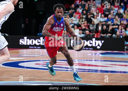 Den Bosch, pays-Bas. 29 mars 2024. DEN BOSCH, PAYS-BAS - MARS 29 : Lee Moore de Heroes Den Bosch lors du match de la BNXT League entre Heroes Den Bosch et HUBO LIMBURG UNITED au Maaspoort le 29 mars 2024 à Den Bosch, pays-Bas. (Photo de Gabriel Calvino Alonso/Orange Pictures) crédit : Orange pics BV/Alamy Live News Banque D'Images