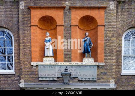 St John's Old School, Wapping, East London Banque D'Images