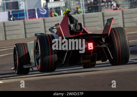 21 DE VRIES Nyck (nld), Mahindra Racing, Mahindra M9Electro, action lors de l'ePrix de Tokyo 2024, 4ème meeting du Championnat du monde ABB FIA de formule E 2023-24, sur le Tokyo Street circuit du 28 au 30 mars 2024 à Tokyo, Japon Banque D'Images