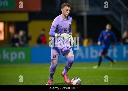 Veendam, pays-Bas. 26 mars 2024. Le gardien de but néerlandais Tristan Kuijsten (16 ans) photographié lors d'un match de football opposant les équipes nationales de Belgique et des pays-Bas de moins de 19 ans le jour 3 dans le groupe 2 de la manche élite de l'UEFA des moins de 19 ans le jeudi 26 mars 2024 à Veendam, pays-Bas . Crédit : Sportpix/Alamy Live News Banque D'Images