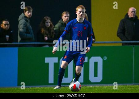 Veendam, pays-Bas. 26 mars 2024. Kees Smit (21 ans), des pays-Bas, photographié lors d'un match de football opposant les équipes nationales de Belgique et des pays-Bas de moins de 19 ans le jour 3 dans le groupe 2 de la manche élite des moins de 19 ans de l'UEFA, jeudi 26 mars 2024 à Veendam, pays-Bas . Crédit : Sportpix/Alamy Live News Banque D'Images