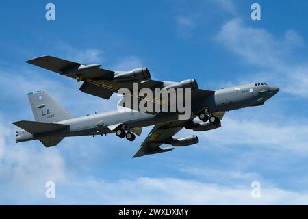 Un B-52 Stratofortress affecté à la 2nd Bomb Wing à Barksdale Air Force base, en Louisiane, décolle de la Navy support Facility, Diego Garcia Banque D'Images