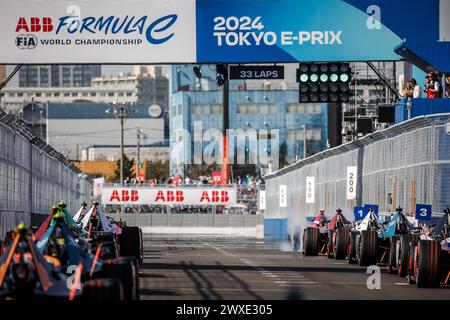 Départ, départ, lors de l'ePrix de Tokyo 2024, 4ème meeting du Championnat du monde ABB FIA Formula E 2023-24, sur le Tokyo Street circuit du 28 au 30 mars 2024 à Tokyo, Japon - photo Frédéric le Floc'h / DPPI Banque D'Images