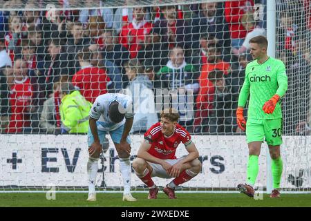 Nottingham, Royaume-Uni. 30 mars 2024. Les joueurs réagissent à plein temps lors du match de premier League Nottingham Forest vs Crystal Palace au City Ground, Nottingham, Royaume-Uni, le 30 mars 2024 (photo par Gareth Evans/News images) à Nottingham, Royaume-Uni le 30/03/2024. (Photo de Gareth Evans/News images/SIPA USA) crédit : SIPA USA/Alamy Live News Banque D'Images