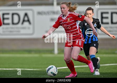 Aalter, Belgique. 30 mars 2024. Amber Barrett (9) de Standard photographié lors d'un match de football féminin entre le Club Brugge Dames YLA et Standard Femina de Liege le 2ème jour de match en play-off 1 de la saison 2023 - 2024 de la Super League belge du Lotto Womens, le samedi 30 mars 2024 à Aalter, BELGIQUE . Crédit : Sportpix/Alamy Live News Banque D'Images