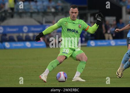 Paddington, Australie. 30 mars 2024. Daniel Vukovic des Central Coast Mariners vu en action lors du match de la 22e ronde de la saison UTE d'Isuzu entre le Sydney FC et les Central Coast Mariners au stade Allianz. Score final ; Sydney FC 2 : 0 Central Coast Mariners. Crédit : SOPA images Limited/Alamy Live News Banque D'Images