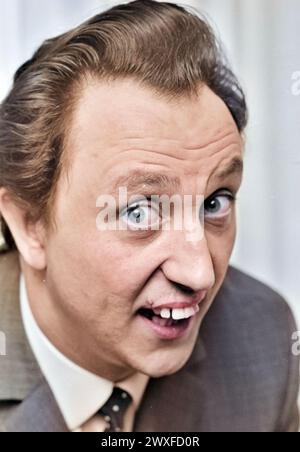 KEN DODD (1927-2018) Engpishncomediannand chanteur en février 1966. Photo : Tony Gale Banque D'Images