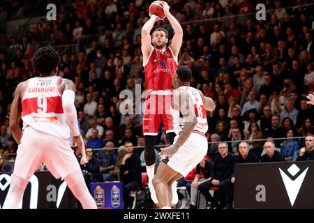 Reggio Emilia, Italie. 30 mars 2024. Nicolo Melli (Olimpia Milano) pendant UNAHOTELS Reggio Emilia vs EA7 Emporio Armani Milano, match italien de basket-ball Serie A à Reggio Emilia, Italie, mars 30 2024 crédit : Agence photo indépendante/Alamy Live News Banque D'Images