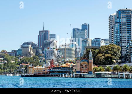 Luna Park Sydney face and Towers, Sydney, Nouvelle-Galles du Sud, Australie, mardi, 12 mars 2024. Photo : David Rowland / One-Image.com Banque D'Images