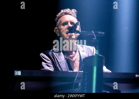 Milan, Italie. 30 mars 2024. Martin Gore de Depeche mode se produit en direct au Mediolanum Forum à Milan. Crédit : SOPA images Limited/Alamy Live News Banque D'Images