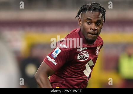 Turin, Italie. 18 mars 2024. Duvan Zapata de Turin regarde le match de football Serie A entre Torino et Monza au Stadio Olimpico Grande Torino à Turin, dans le nord-ouest de l'Italie - samedi 30 mars 2024. Sport - Soccer . (Photo Alberto Gandolfo/LaPresse) crédit : LaPresse/Alamy Live News Banque D'Images