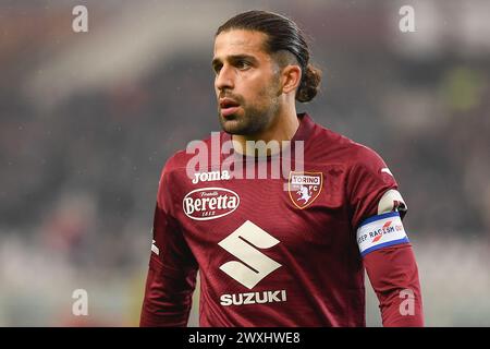 Turin, Italie. 18 mars 2024. Ricardo Rodriguez, de Torino, regarde le match de football Serie A entre Torino et Monza au Stadio Olimpico Grande Torino à Turin, dans le nord-ouest de l'Italie - samedi 30 mars 2024. Sport - Soccer . (Photo Alberto Gandolfo/LaPresse) crédit : LaPresse/Alamy Live News Banque D'Images