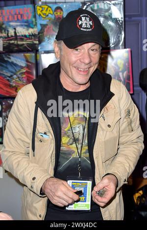 Bruce Dickinson von Iron Maiden auf der WonderCon 2024 im Anaheim Convention Center. Anaheim, 30.03.2024 Banque D'Images