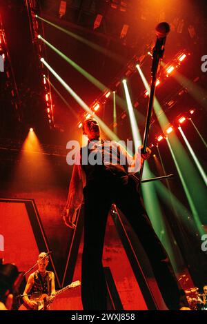 Milan, Italie. 30 mars 2024. Le groupe de pop rock anglais Depeche mode joue en direct au Forum de Milan, en Italie, le 30 mars 2024. (Photo de Maria Laura Arturi/NurPhoto) crédit : NurPhoto SRL/Alamy Live News Banque D'Images