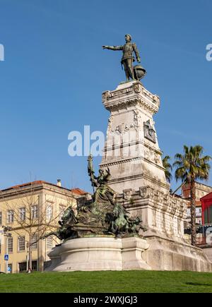 Statue de l'Infante Dom Henrique, Monument du Prince Henri le navigateur, Porto, Portugal Banque D'Images