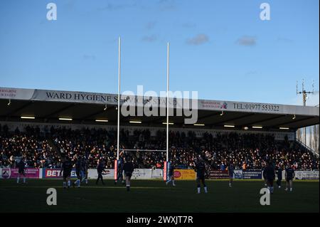 Featherstone, Angleterre - 29 mars 2024 fans de Wakefield Trinity. Rugby League Betfred Championship, Featherstone Rovers vs Wakefield Trinity au Millenium Stadium, Featherstone, Royaume-Uni Dean Williams Banque D'Images