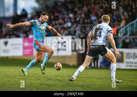 Featherstone, Angleterre - 29 mars 2024 Luke Gale de Wakefield Trinity en action. Rugby League Betfred Championship, Featherstone Rovers vs Wakefield Trinity au Millennium Stadium, Featherstone, Royaume-Uni Dean Williams Banque D'Images