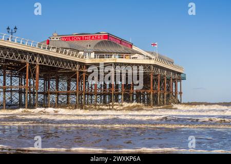 Cromer, Norfolk, Angleterre, Royaume-Uni - 19 novembre 2022 : la jetée de Cromer Banque D'Images