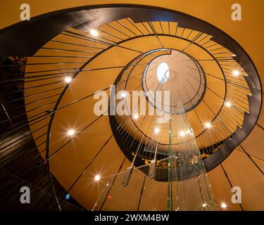 Budapest, Hongrie - 02.10. 24. Maison de la musique (Magyar Zene Haza), salle de musique contemporaine. Bâtiment étonnant dans le parc de la ville (varosliget). Banque D'Images