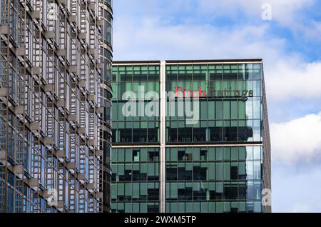 Londres, Royaume-Uni - 26 février 2024 : Fitch Ratings est une agence de notation avec des bureaux à New York et Londres. Banque D'Images