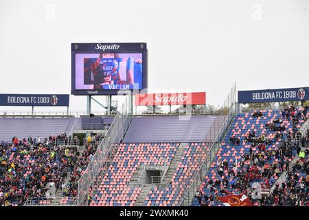 Bologne, Italie. 01st Apr, 2024. Foto Massimo Paolone /LaPresse 01 Aprile 2024 Bologna Italia sport calcio Bologna vs Salernitana - Campionato di calcio Serie A Tim 2023/2024 - Stadio Dall'Ara Nella foto: photo Massimo Paolone /LaPresse 01 avril 2024 Bologne Italie football sportif Bologne vs Salernitana - championnat de football SERIE A TIM 2023/2024 - stade Dall'Ara dans l'image : crédit : LaPresse/Alamy Live News Banque D'Images