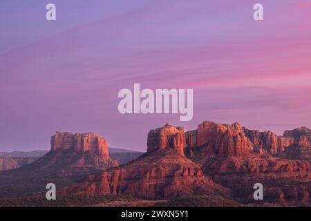 Formations rocheuses rouges, près de Sedona, Arizona, automne, par Dominique Braud/Dembinsky photo Assoc Banque D'Images