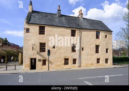 La seigneurie restaurée de Provand, la plus ancienne maison survivante de Glasgow construite en 1471 sur Castle Street, Écosse, Royaume-Uni, Europe Banque D'Images