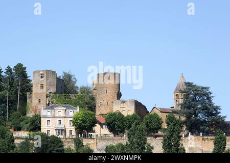 Vue du village Chatillon d'Azergues dans le Beaujolais, France Banque D'Images