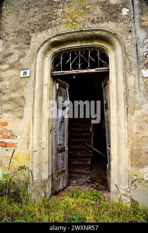 Détails d'une ancienne maison paysanne en basse-Romagne Banque D'Images