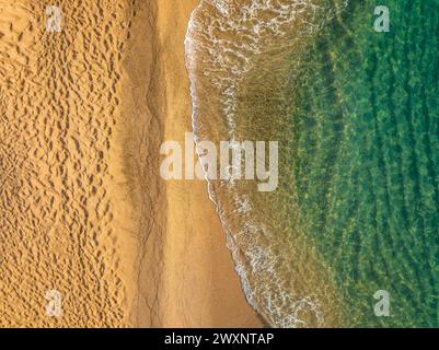 Vue aérienne de la plage de la crique de sa Boadella, à Lloret de Mar, sur la Costa Brava (Gérone, Catalogne, Espagne) Banque D'Images