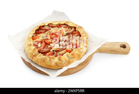 Savoureuse galette à la tomate et au fromage (galette Caprese) isolée sur blanc Banque D'Images