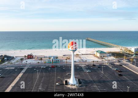 Images du château d'eau de Pensacola Beach. Situé à Pensacola Beach, Floride, États-Unis. Le château d'eau est un symbole emblématique de Pensacola. ©Pau Banque D'Images