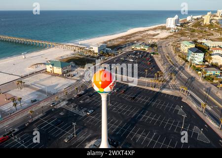 Images du château d'eau de Pensacola Beach. Situé à Pensacola Beach, Floride, États-Unis. Le château d'eau est un symbole emblématique de Pensacola. ©Pau Banque D'Images