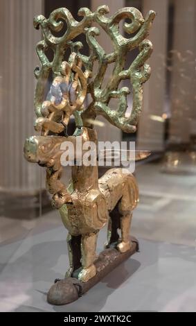 Figurine de cerf, décorée d'or, Ve siècle av. J.-C., art sarmate, Musée d'État des Beaux-Arts Pouchkine, Moscou, Russie Banque D'Images